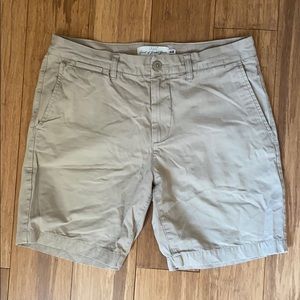 H&M mens khaki short shorts